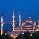 Valentine: 3 Istanbul bakarrik 160 € hotel barne gauak, Gosaldu eta joan-etorriko hegaldi